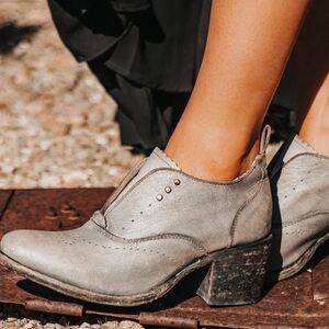 Freebird by Steven Sadie Booties Size 7